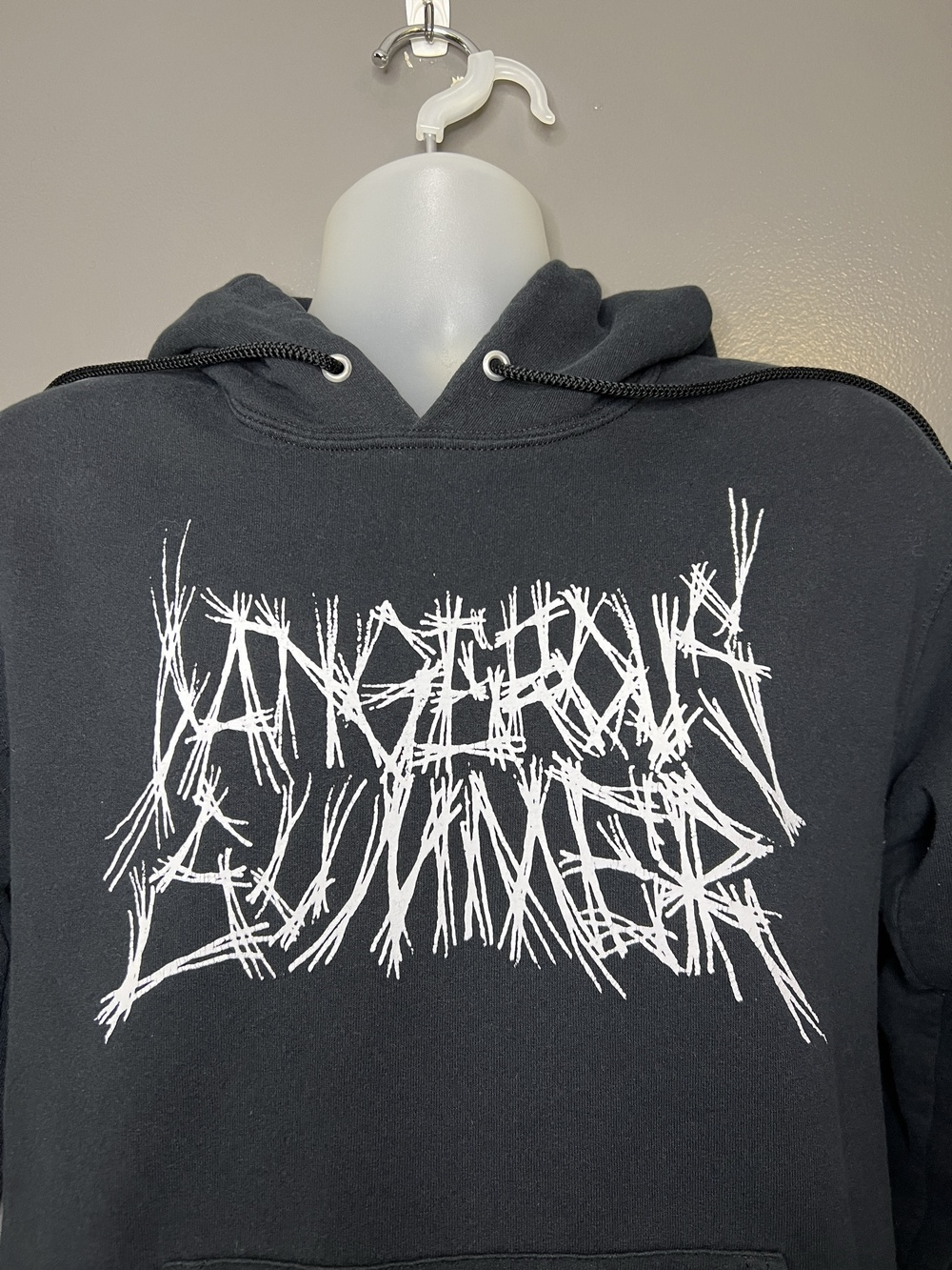 Dangerous Summer Hoodie Mens Small Black Jerzees Graphic Fleece Sweatshirt